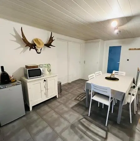 Le Corail Apartment Lournand Exterior photo