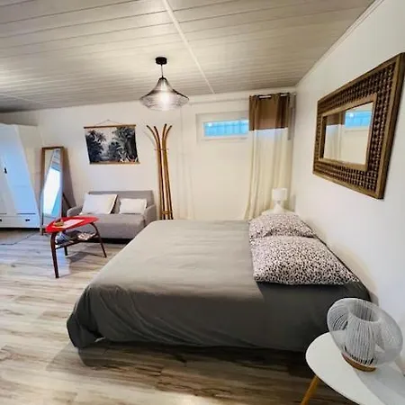 Le Corail Apartment Lournand Exterior photo